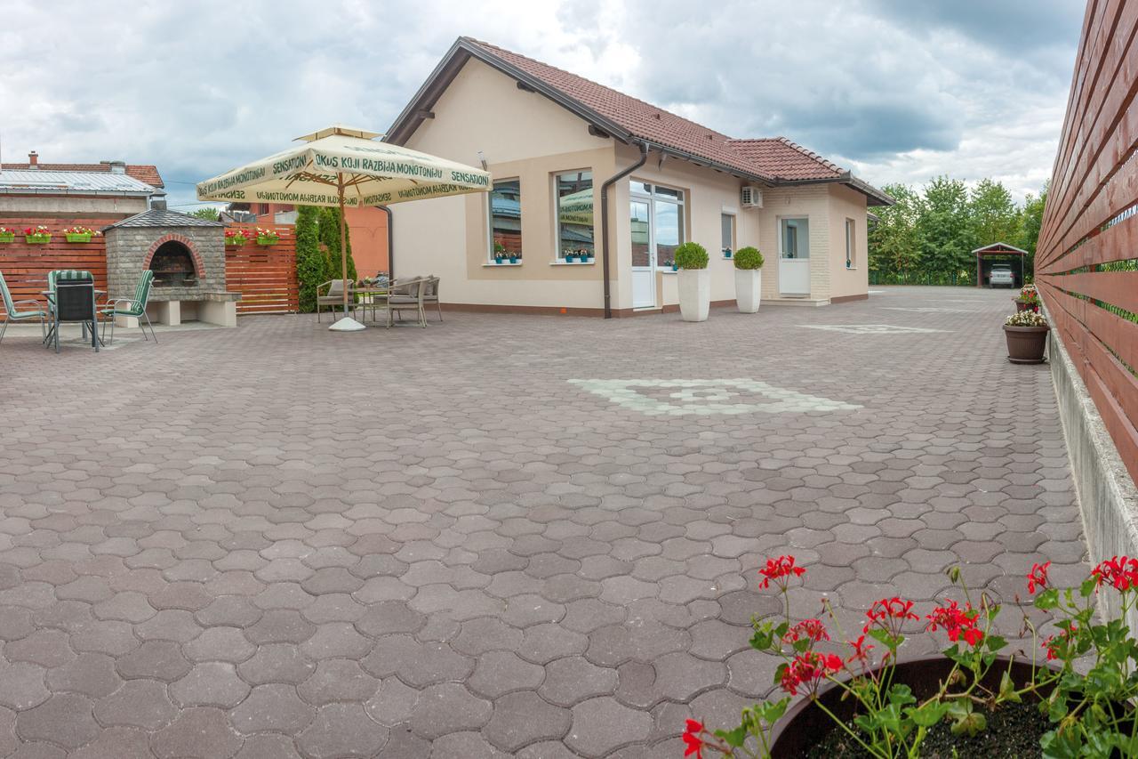 Villa Maja Bihać Exterior foto
